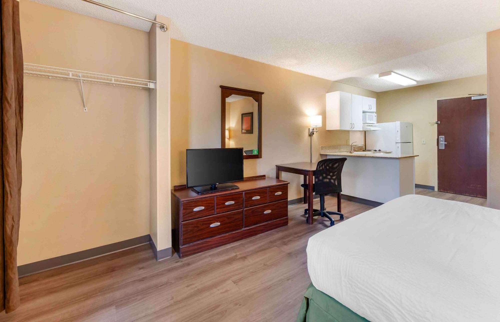 Extended Stay America Suites - Los Angeles - Ontario Airport Guasti Buitenkant foto