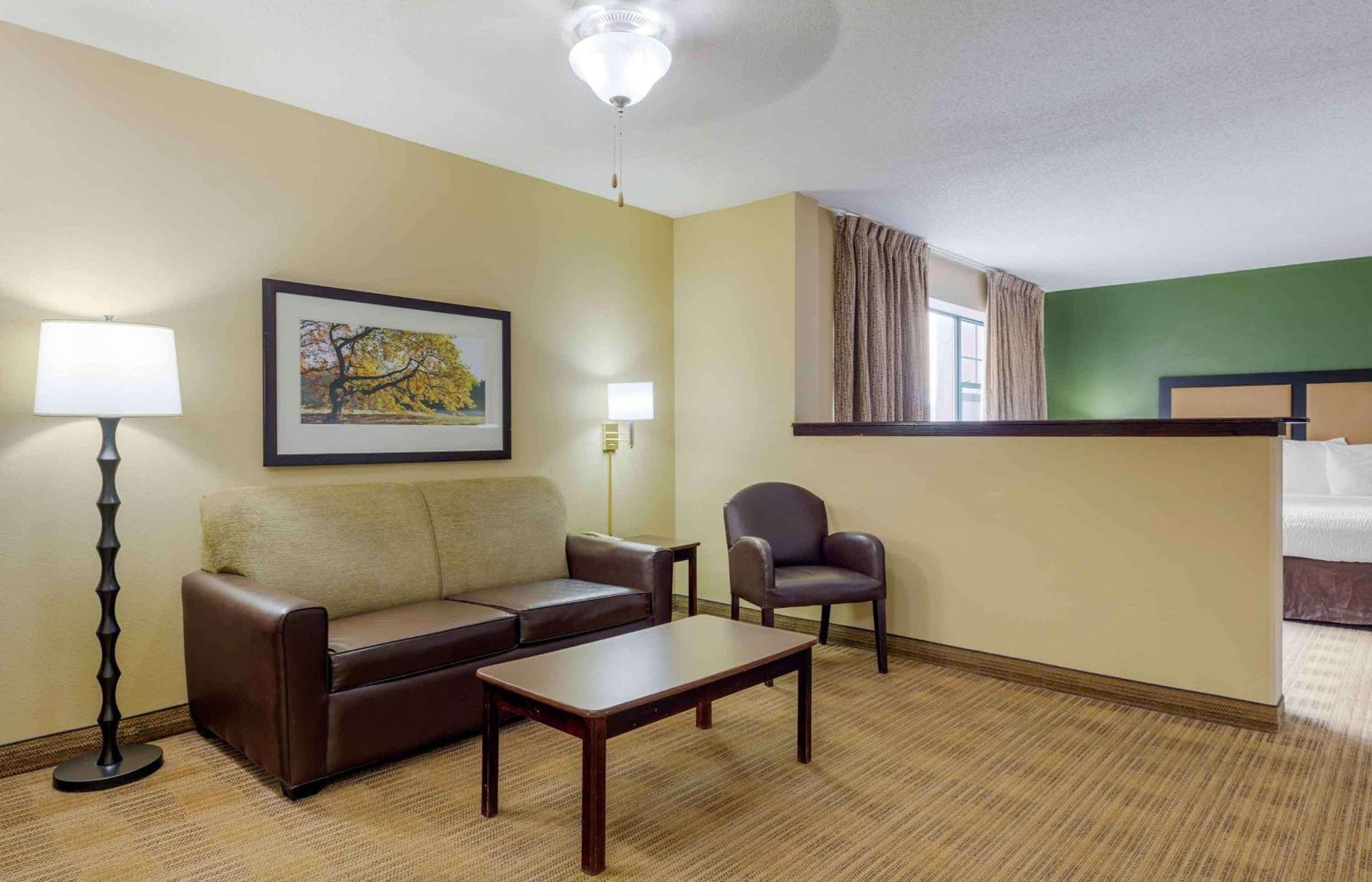 Extended Stay America Suites - Los Angeles - Ontario Airport Guasti Buitenkant foto