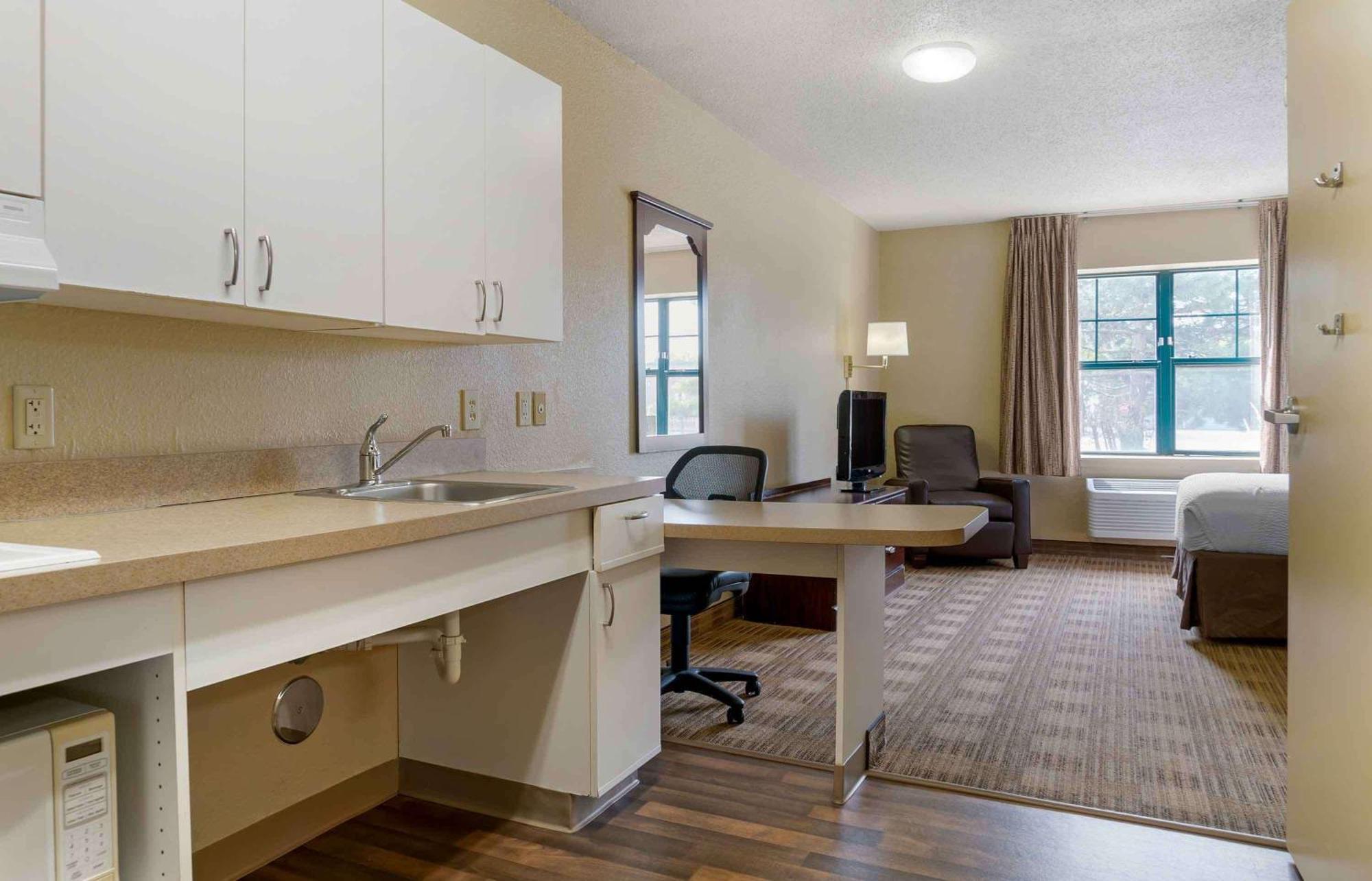 Extended Stay America Suites - Los Angeles - Ontario Airport Guasti Buitenkant foto