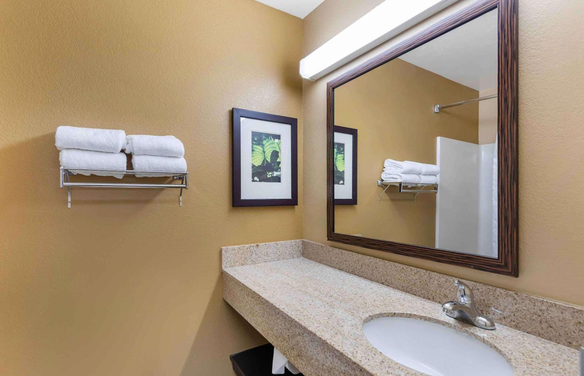 Extended Stay America Suites - Los Angeles - Ontario Airport Guasti Buitenkant foto